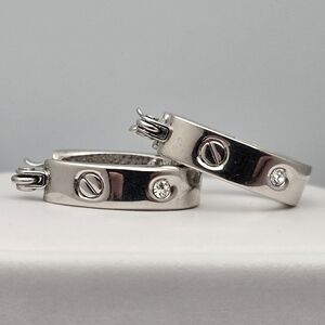 ✨2/$10✨ Love Elegant Silver Hoop Earrings